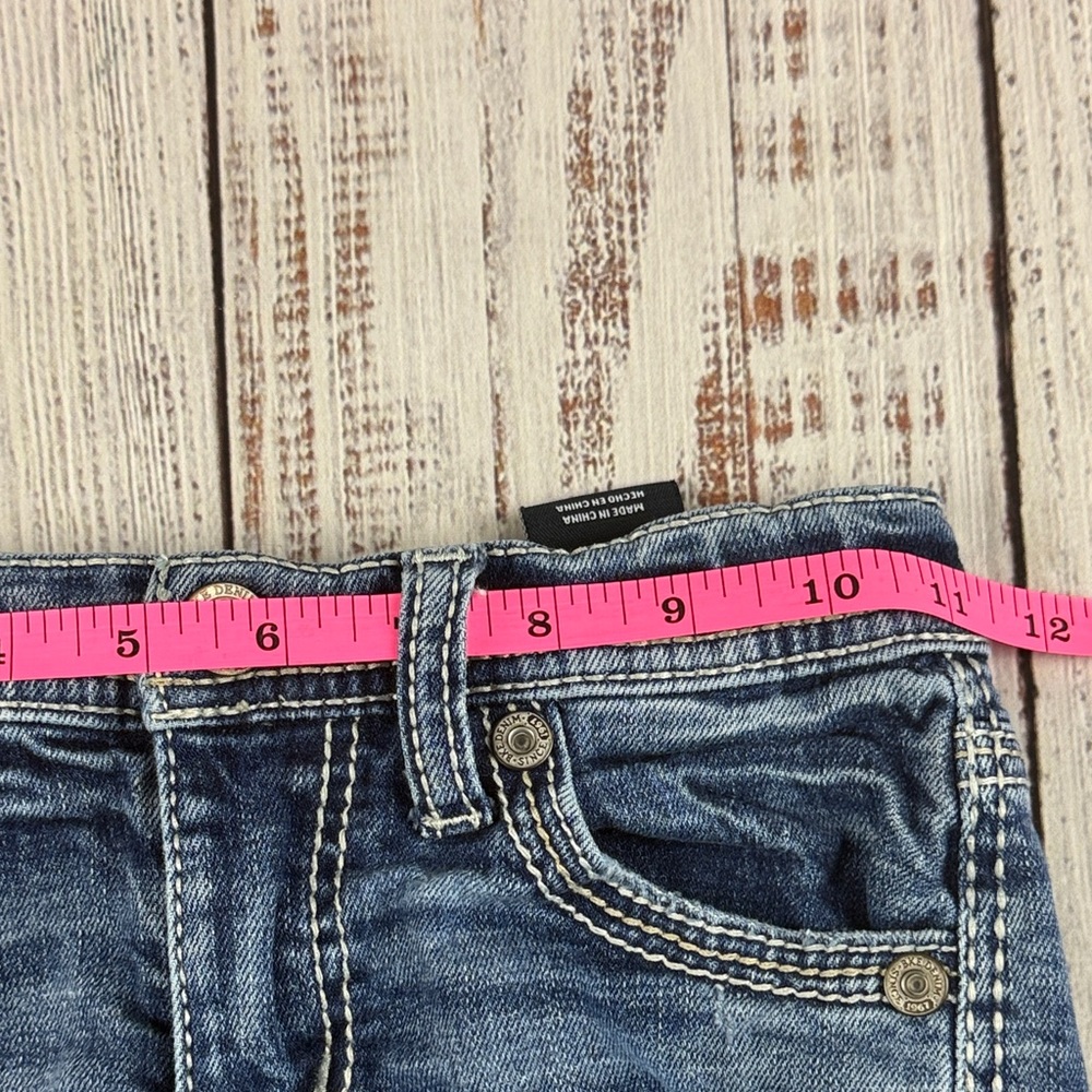 BKE “ CONNER” boot cut leg blue jeans  size 6 - Picture 9 of 14